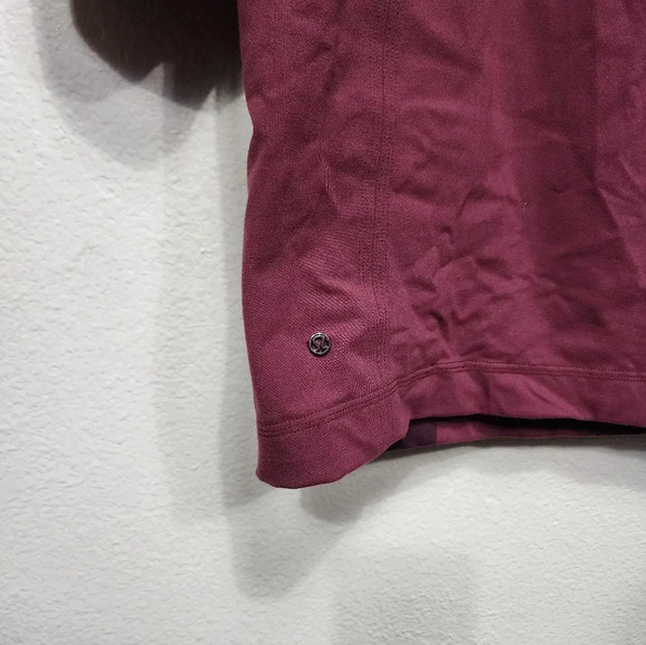 Lululemon Cocoon Car Coat Berry Rust Maroon M Jacket Outdoors Athletic Fall - Picture 8 of 10